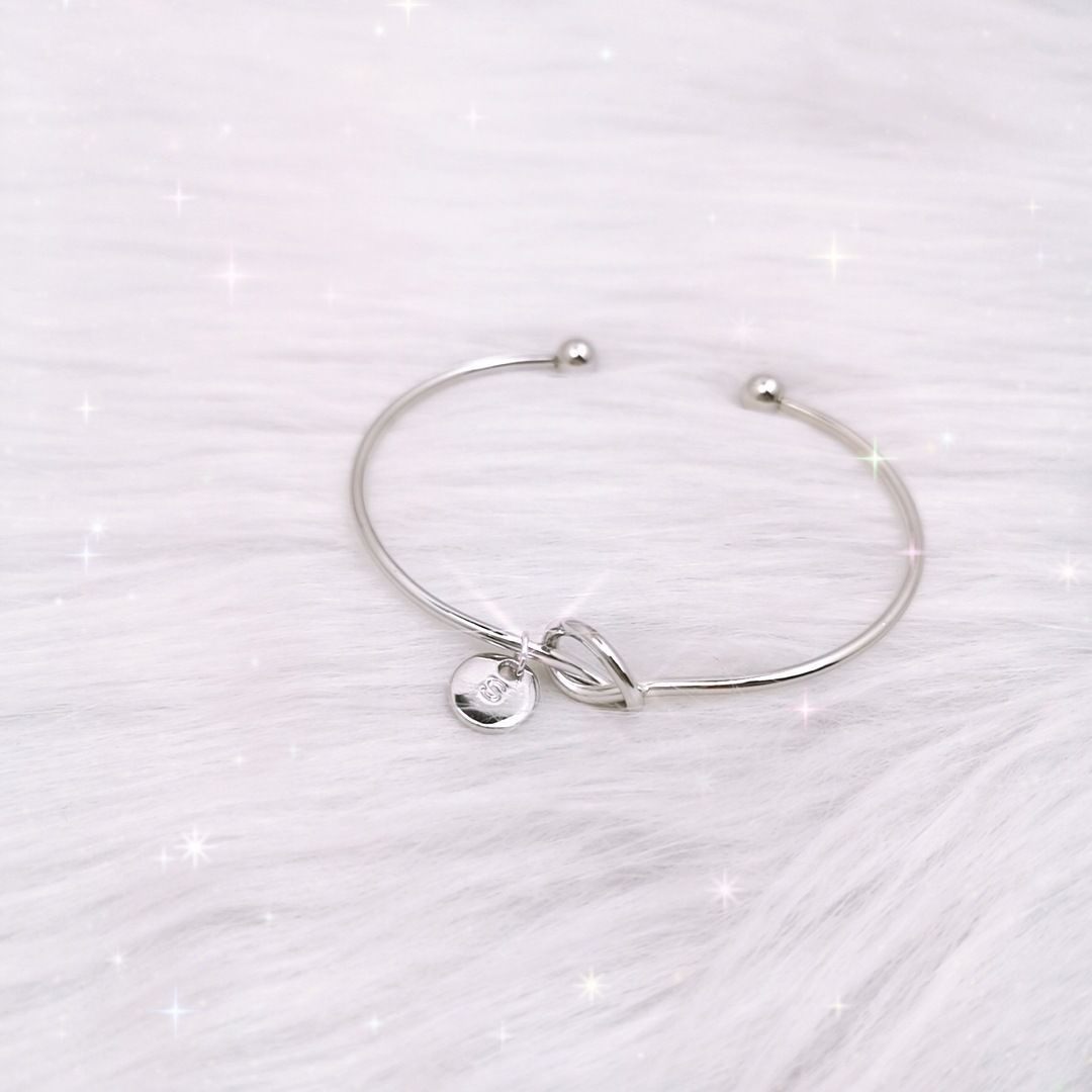 Times Youth League best friend Song Yaxuan Liu Yaowen Ma Jiaqi lettering bracelet female fashion Western style hand ring