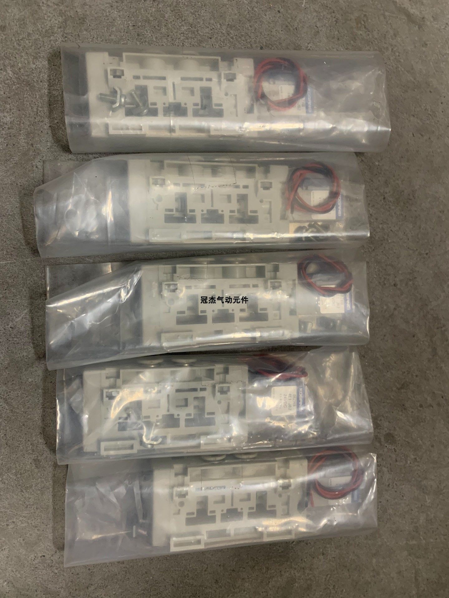 小金井电磁阀IBZR8-4E1/4E2-J42/J62/J82-PL/PL1/PLN DC24V系列