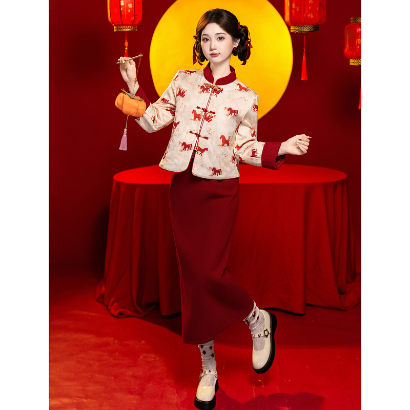 New Chinese-Style National Costume Women's Winter Outfit, Thickened Red New Year's Top, New Year Greeting Outfit, Hanfu, Tang Suit