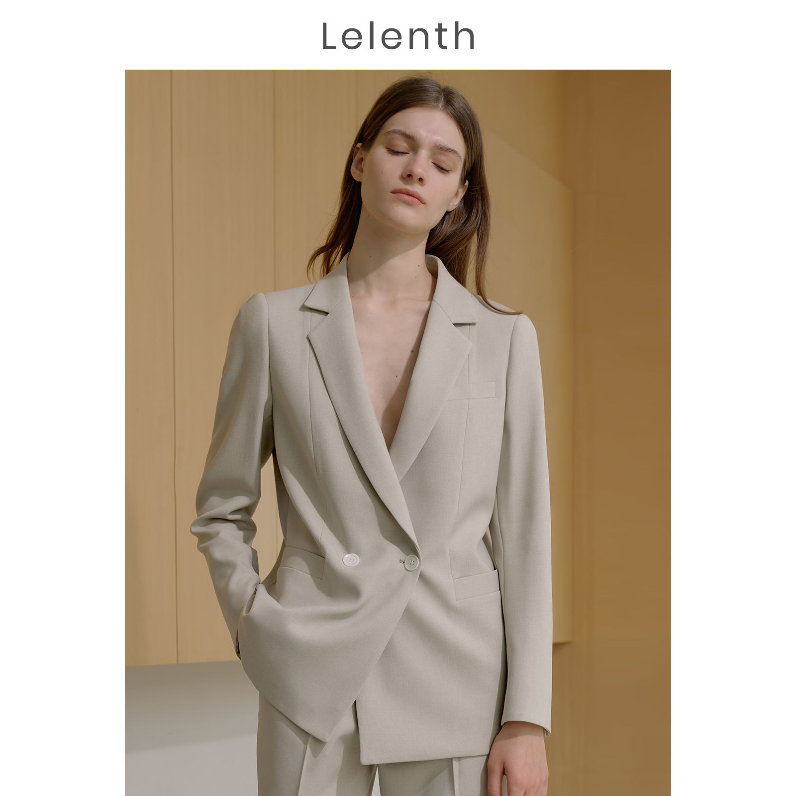 Ms. Lelenth's commuter suit oversize light coffee temperament mid-length suit loose double-breasted top