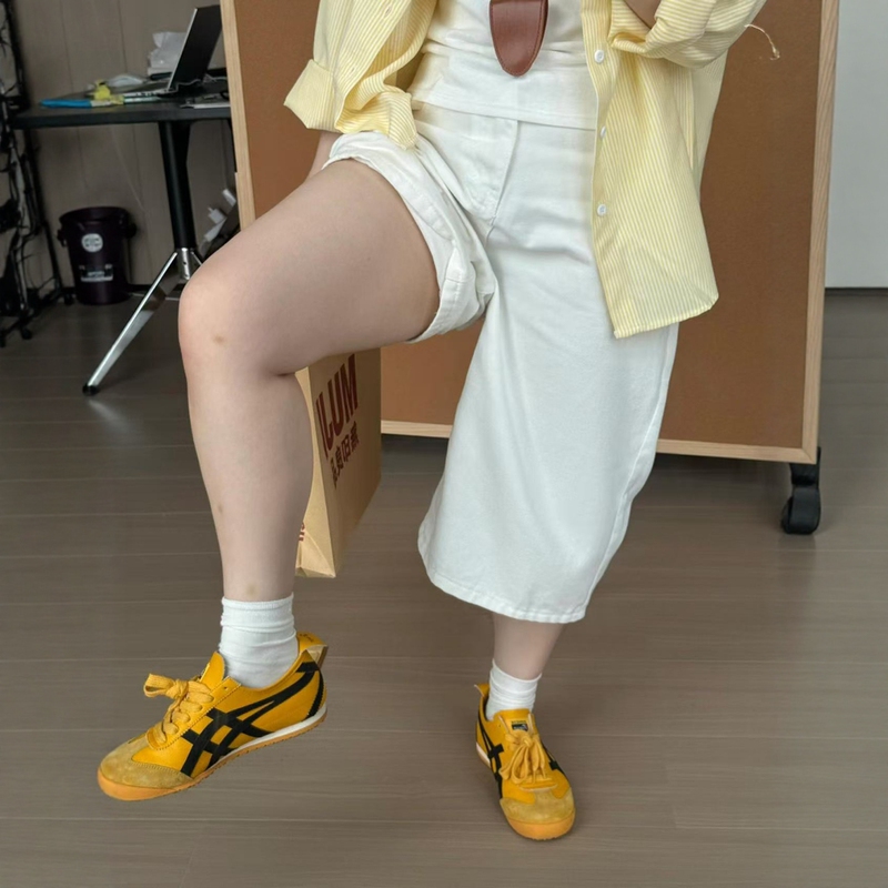 White Cropped Denim Pants for Women, Summer Thin Style, Plus Size, for Wide Hips and Thick Thighs, High-Waisted, Slimming, Loose Wide-Leg Five-Point Pants