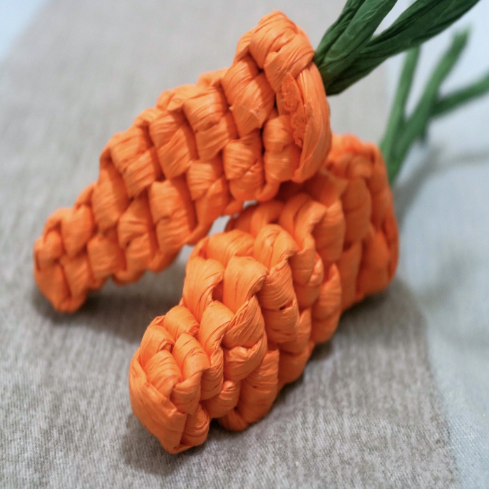 New product pet nostalgia paper tie three-dimensional bite rope toy carrot burning paper cat dog death supplies souvenir