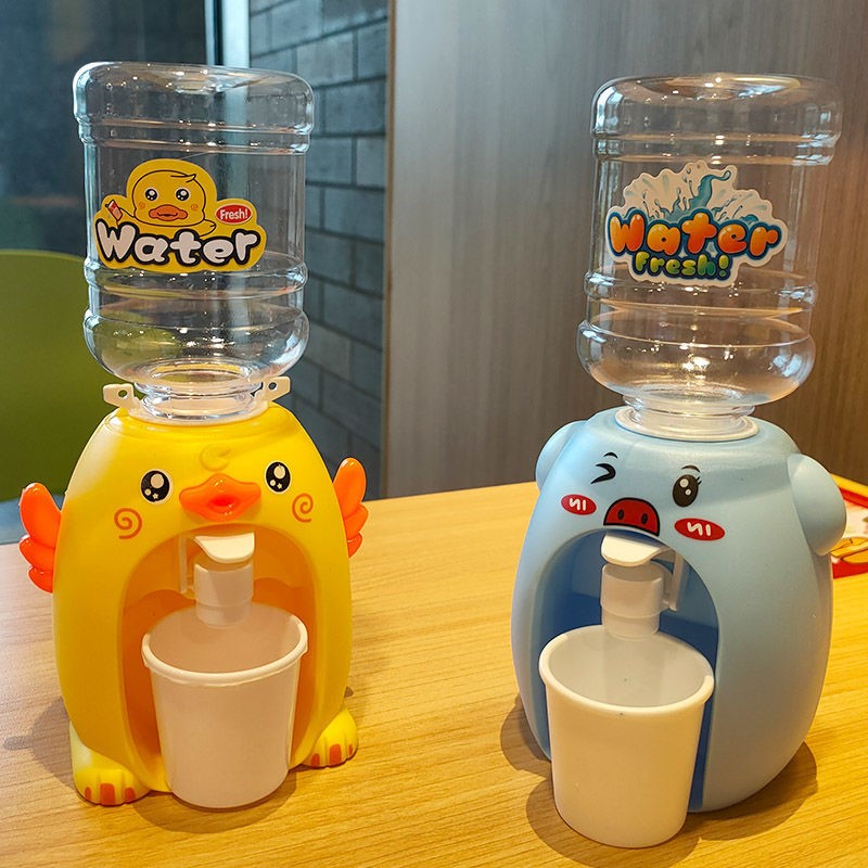 Children's drinking water dispenser Dressed House Wine Toy Fun Cute Pig Pressed Out Water Emulation Drink Machine Boy Girl Fruit Juicer