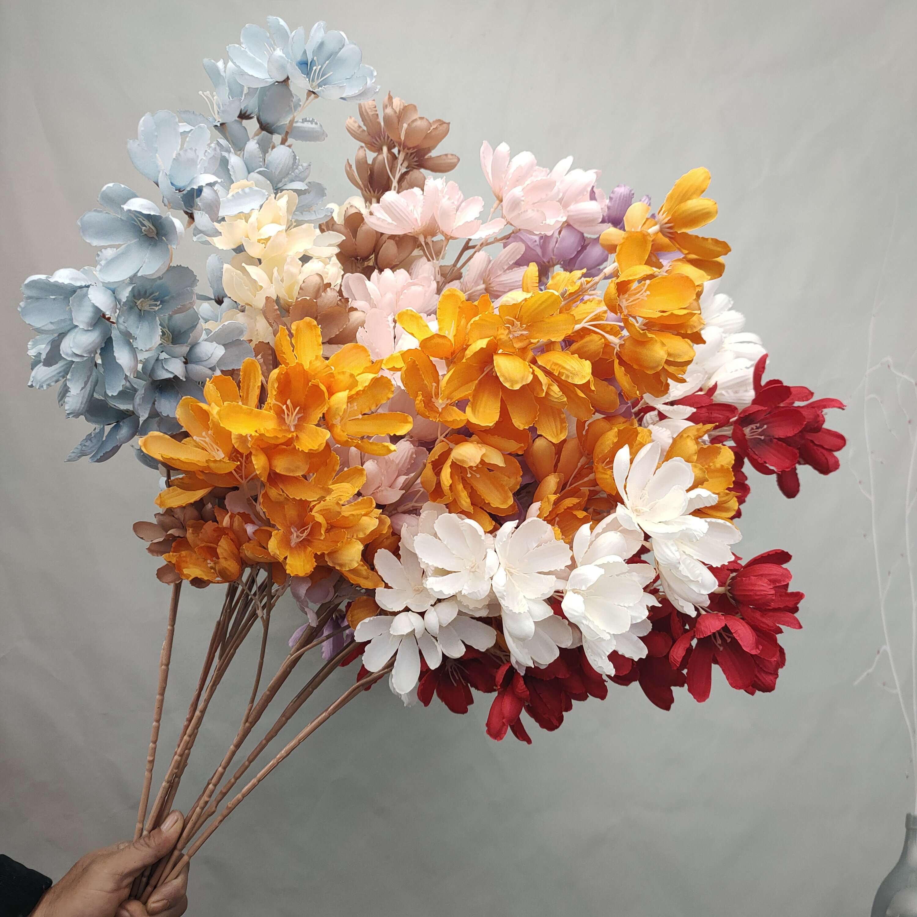 Manufacturers Direct Selling High Branches Happiness Flower Simulation Flowers New Fake Flower Wedding Flowers Select High Wedding Hall Ceiling Flowers