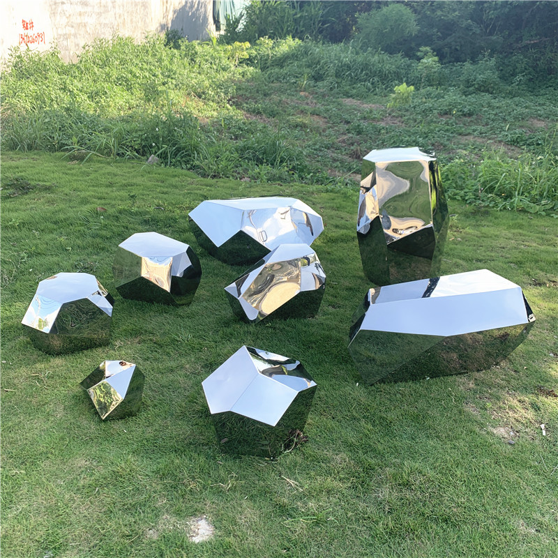 Stainless Steel Pebbles Creative Geometric Mirror Surface Cut Stone Water Drop Pool Lawn Crafts Sculpture