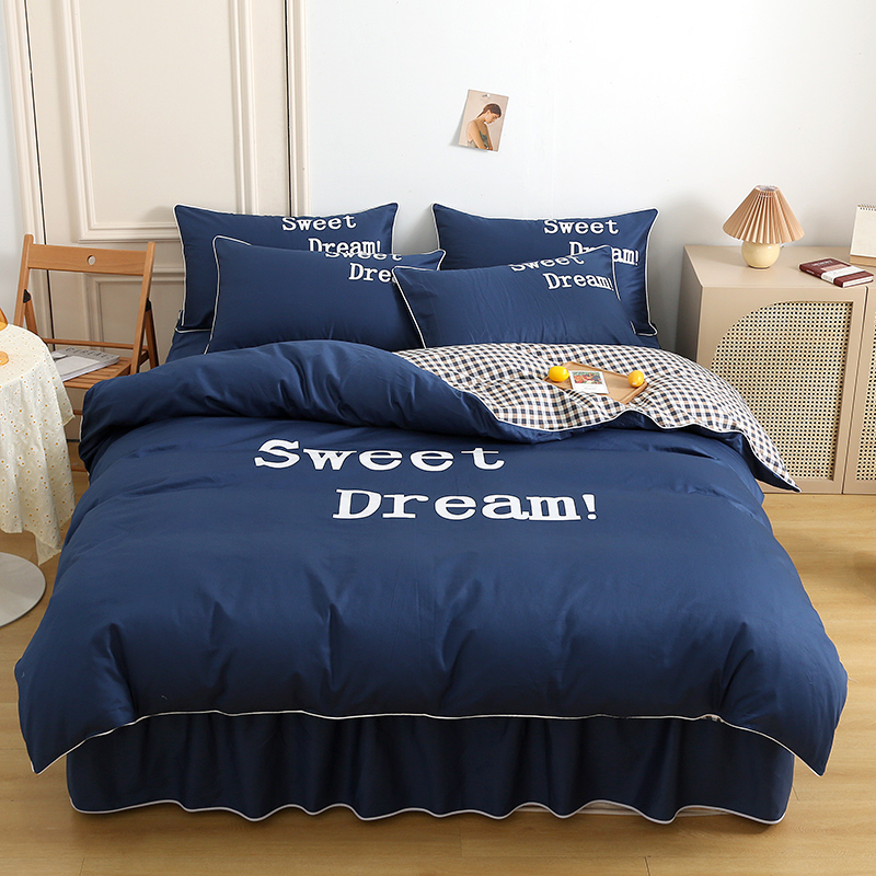 The four - piece cotton cotton bedcover is covered with a thick sheet of 1 5 m 1 8 m special price