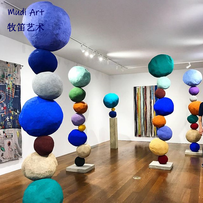 Glass fiber simulation stacked colored stone Sculpture Sample House Display Center-like Room Living Room Gentai Artwork Device Pendulum