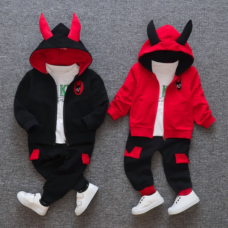 Children's children's clothes 0-1-2-3-4-year-old boy Spring loaded with baby cartoon Two-style suit Spring and autumn baby clothes