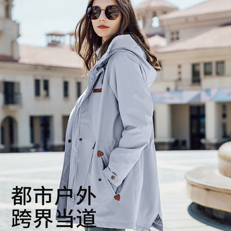 Outdoor submachine clothing Women's three-in-one detachable autumn and winter tide in the middle of a long version windproof and waterproof warm two-piece set