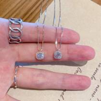 Necklace female Xia Xiaopin small square inlaid with necklace female ins without falling color lock bone chain light extravagant and small crowdstudent Korean version