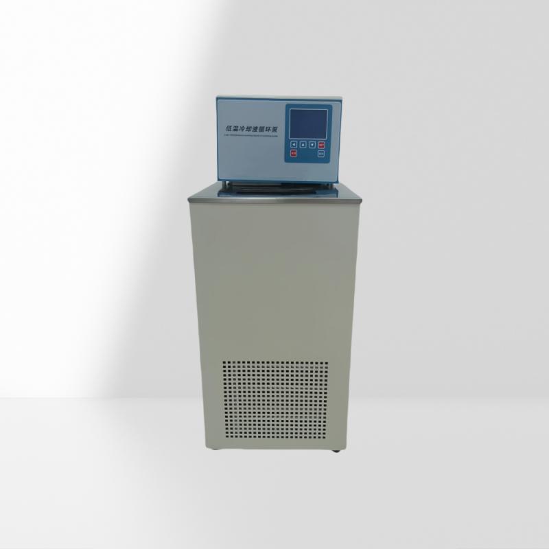 DL系列低温冷却液循环泵温度精确可达0.1℃大屏幕液晶显示