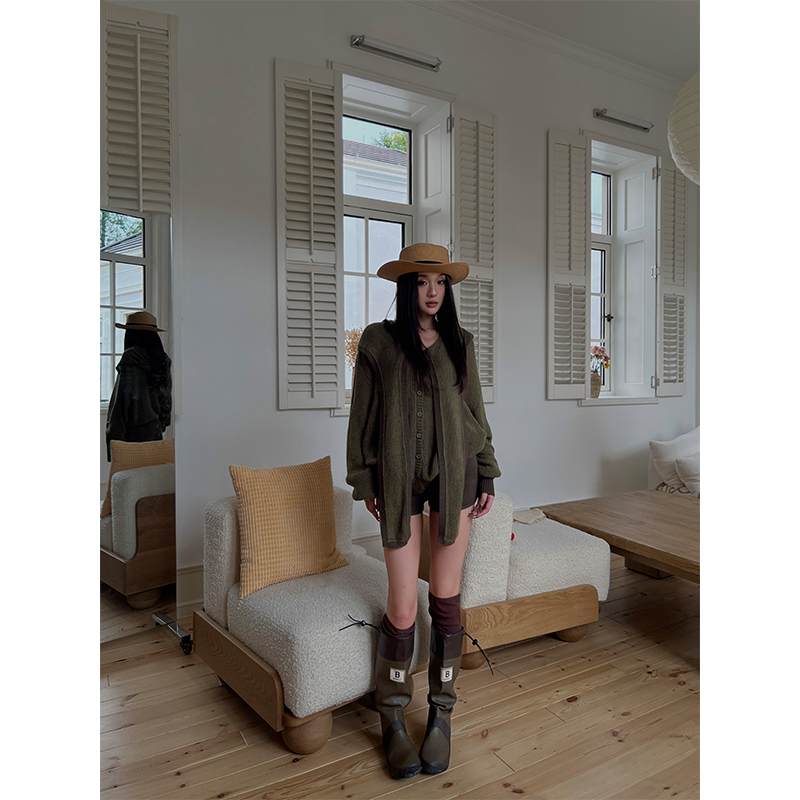 Hytemoly Mohair Blend Moss Green Scarf Hooded Sweater Cardigan Knit Shorts Hot Girl Two-Piece Set