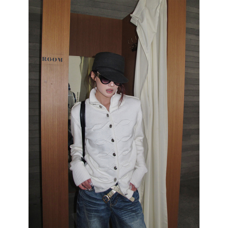 Hytemoly Napoleon Three-Dimensional Cable Knit Metal Buckle Sweater Ribbed Patchwork Stand Collar Loose Knit Cardigan Jacket Hytemoly Napoleon Three-Dimensional Cable Knit Metal Buckle Sweater Ribbed Patchwork Stand Collar Loose Knit Cardigan Jacket