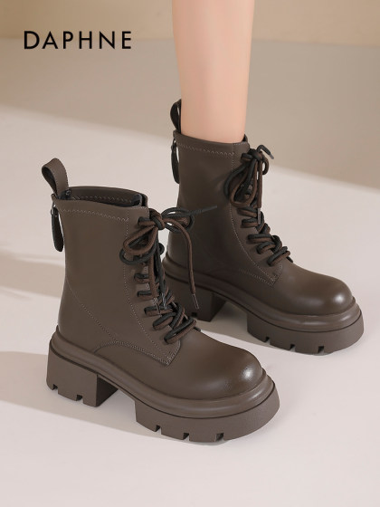 达芙妮厚底马丁靴女款2025新款英伦风短靴子女春季棕色美拉德靴子