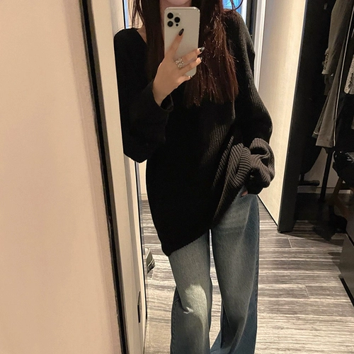 Весенний черный демисезонный трикотажный свитер, V-образный вырез, в западном стиле