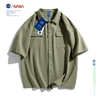 Военный зеленый