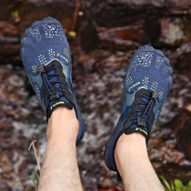 Outdoor lovers beach shoes men and women non-slip covered water shoes Mountaineering anti-mowing swimming diving shoes light snorkeling and snorkeling shoes
