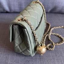 Twenty years of original craftsmanship. You can find treasures with your eyes closed. Details come first. Suitable for hardware films.