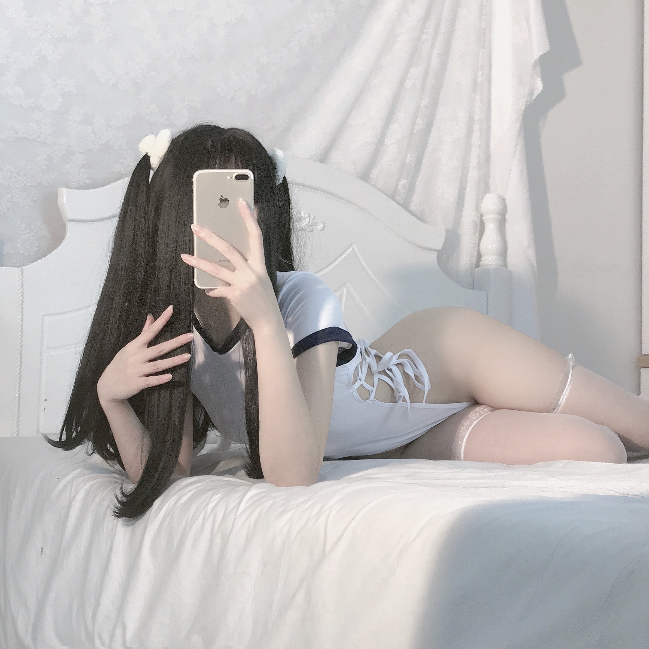 Sexy lingerie, small chest uniform, temptation, free, cute, sexy, passionate suit, perspective, hot pajama skirt on the bed