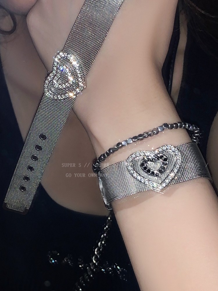 Silver Heart Titanium Steel Watch Strap Bracelet for Women Y2K Sweet Cool Spicy Girl Bracelet Niche Design Personalized Bracelet Jewelry