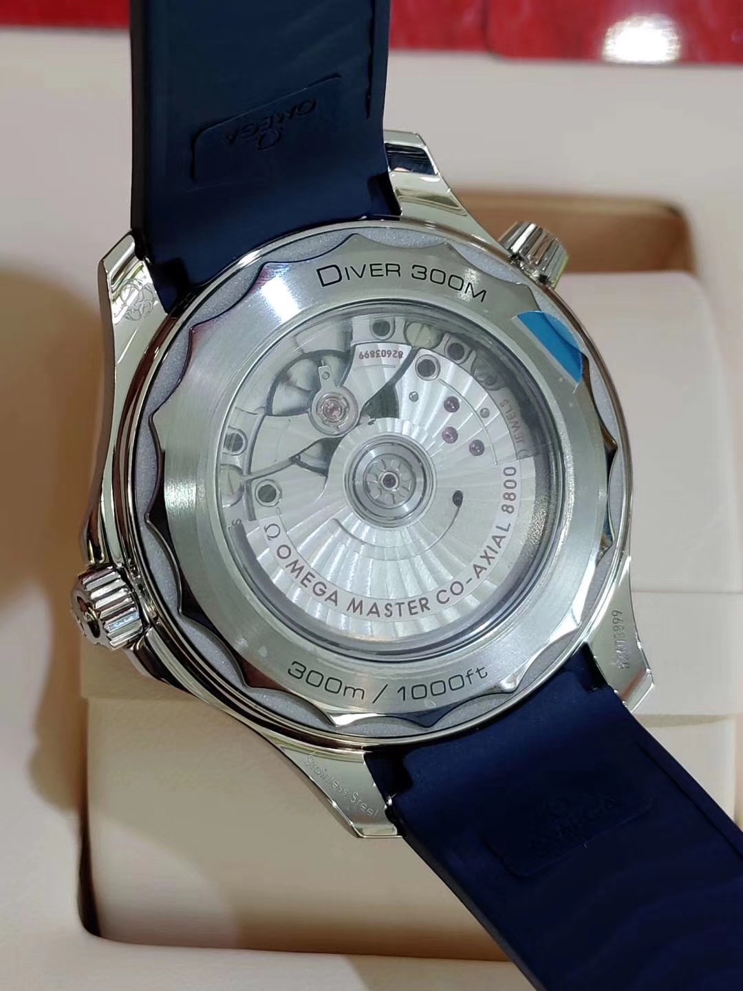 OMEGA 欧米茄 海马系列 210.32.42.20.06.001 男士机械表 潜水表 Plus会员折后￥29399秒杀