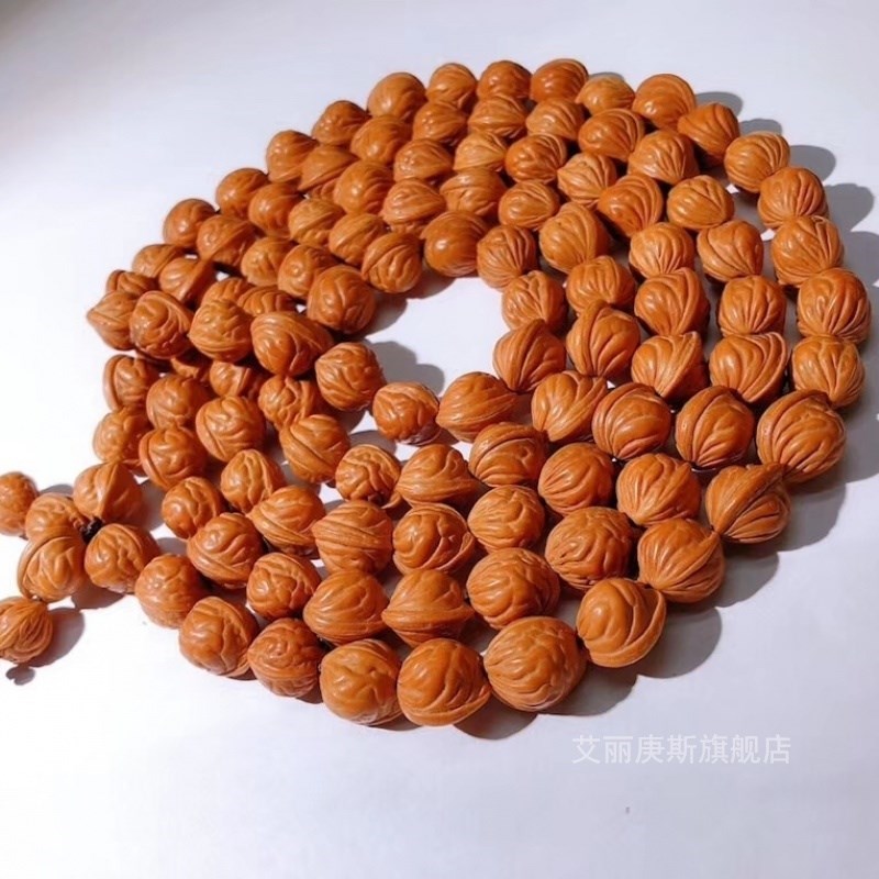 Fresh wild dragon tattooed small walnut 108 golden fish belly walnut candied pearl Buddha hand strings