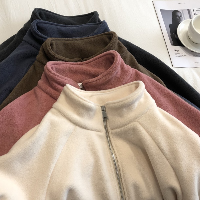 Warm velvet winter sweatshirt, cardigan, jacket with zipper, loose fit Warm velvet winter sweatshirt, cardigan, jacket with zipper, loose fit
