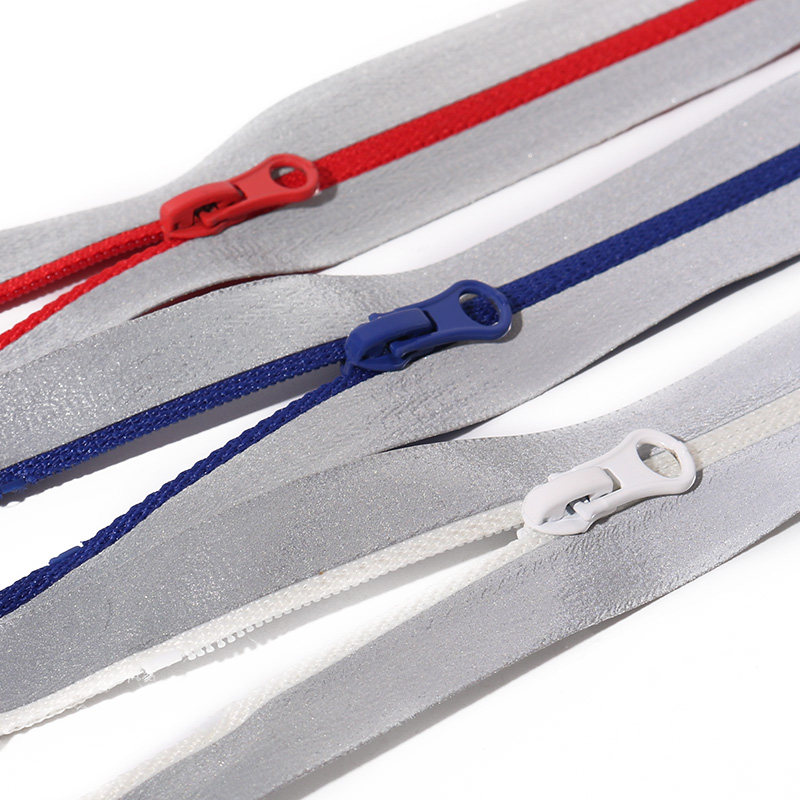 Nylon waterproof zipper 3# open end reflective new long zipper clothing tent fire clothing doll clothing puppet zipper