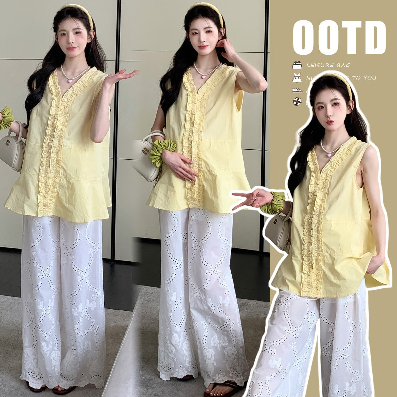 Maternity Summer Outfit Set 2026 New Style Ruffled Cream Yellow Babydoll Top Lace Wide-Leg Pants Two-Piece Set Maternity Summer Outfit Set 2026 New Style Ruffled Cream Yellow Babydoll Top Lace Wide-Leg Pants Two-Piece Set