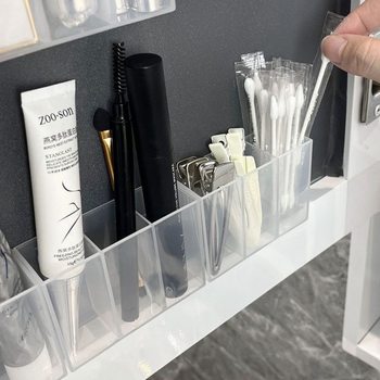Wall-mounted partition box storage without hole punching