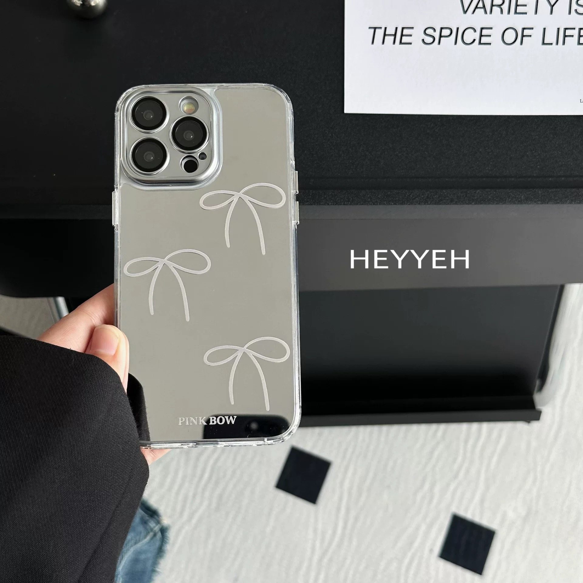 ins Wind Mirror Bowknot Case for Apple 17/16/15 Large Hole 14 Simple 13 Pro Max Large Hole Phone Case 12 Makeup Touch-Up