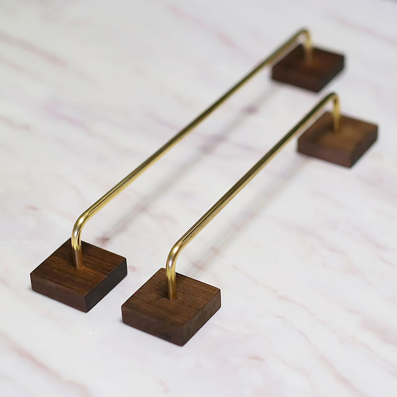 Brass Walnut Towel Bar Bathroom Towel Bar No-Drill Bath Towel Rack Light Luxury Minimalist Style Towel Holder Brass Walnut Towel Bar Bathroom Towel Bar No-Drill Bath Towel Rack Light Luxury Minimalist Style Towel Holder