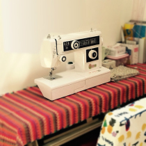 Good mood JH653 multifunctional household sewing machine electric desktop eating thick and strong lockable edge clothing car