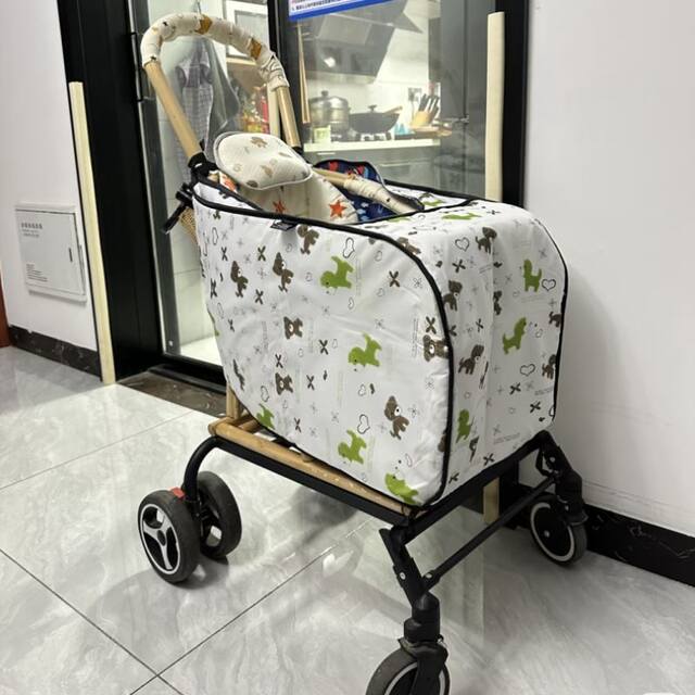 Baby Stroller Windproof Cover, All-Inclusive Baby Stroller Accessory, Cold-Proof and Warm Cover, Windproof Children's Bamboo Rattan Stroller Foot Cover, Universal