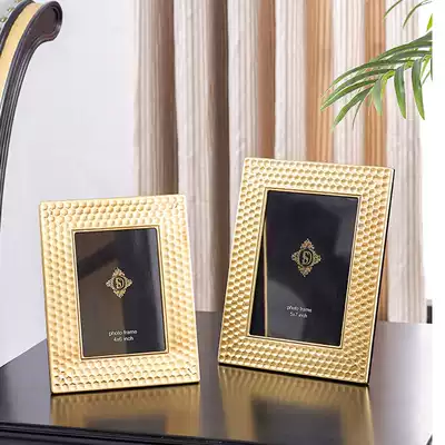 Light luxury European style retro pure copper photo frame ornaments modern personality living room study bedside table home decoration table