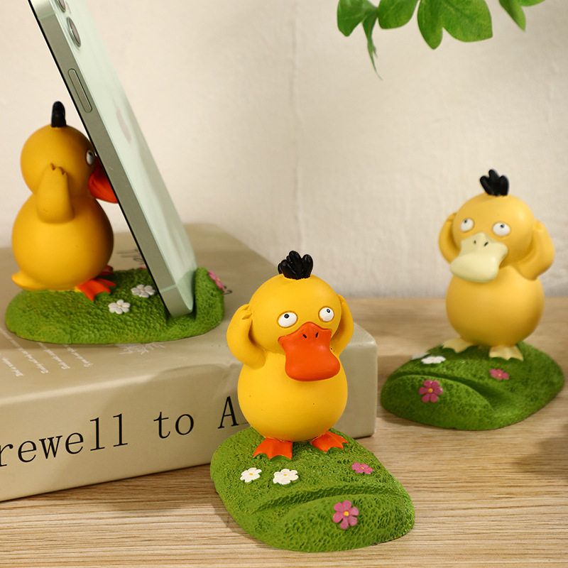 Creative cute mobile phone rack decoration office desktop decoration good things recommended decorations can reach duck gifts