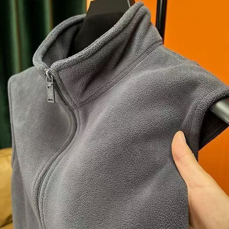 Autumn and Winter Fashionable Outdoor Men's and Women's Warm Fleece Jackets, Men's Zippered Lamb Fleece Outerwear, Stand-Up Collar Vests Autumn and Winter Fashionable Outdoor Men's and Women's Warm Fleece Jackets, Men's Zippered Lamb Fleece Outerwear, Stand-Up Collar Vests