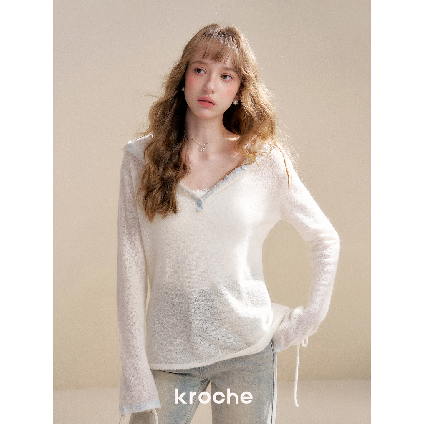 KROCHE フード付き ニット KP8072