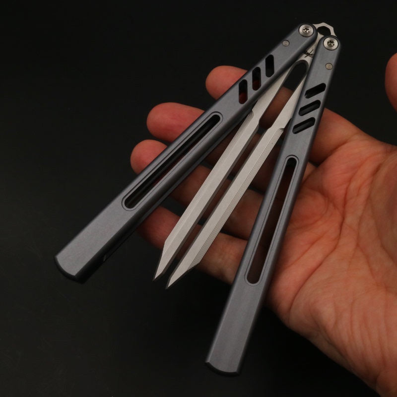 Seven Series Aluminum Tuning Fork Blade, Unsharpened Butterfly Knife, Ban Shu 8801V3, Beginner Training Knife for Outdoor Play Seven Series Aluminum Tuning Fork Blade, Unsharpened Butterfly Knife, Ban Shu 8801V3, Beginner Training Knife for Outdoor Play