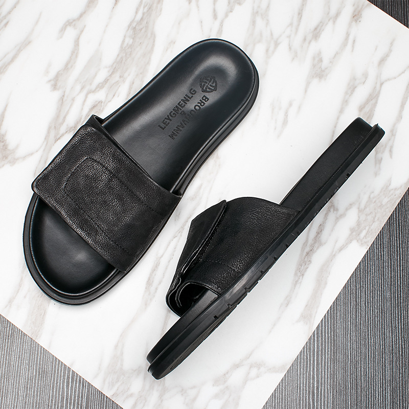 Brand high-end quality youth high-end men flip flops personalized sandals and slippers Velcro men's beach shoes non-slip men