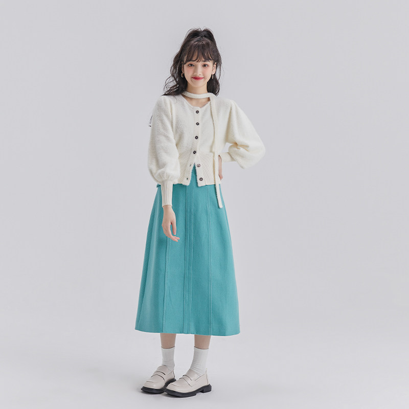Small deer's puff half cooked cheese comfort Classic design sensual sweater blue design sensual semi-skirt suit