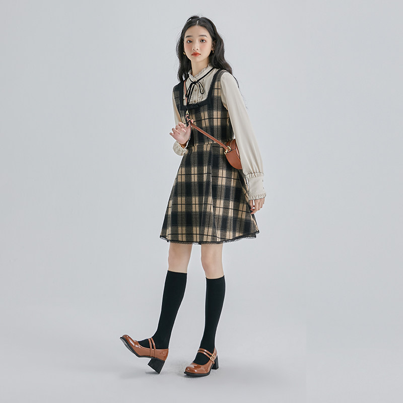 Small deer's puff quiet black rose brown striped plaid butterfly knot harness foreign dress