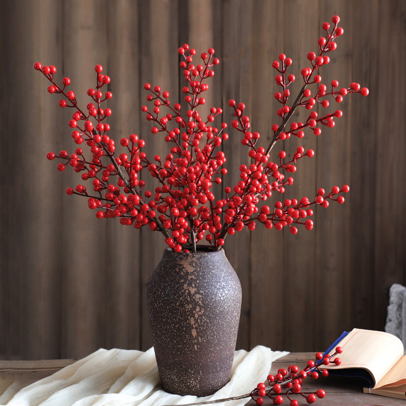 In the wild simulation Chinese-style floral berry living room table fake flower decoration decoration red fruit lucky fruit decoration flower
