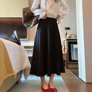 Black Casual Skirt for Women, Early Autumn New Style, Plus Size, High Waist, Tummy-Covering, Pear-Shaped Body, Mid-Length A-Line Skirt