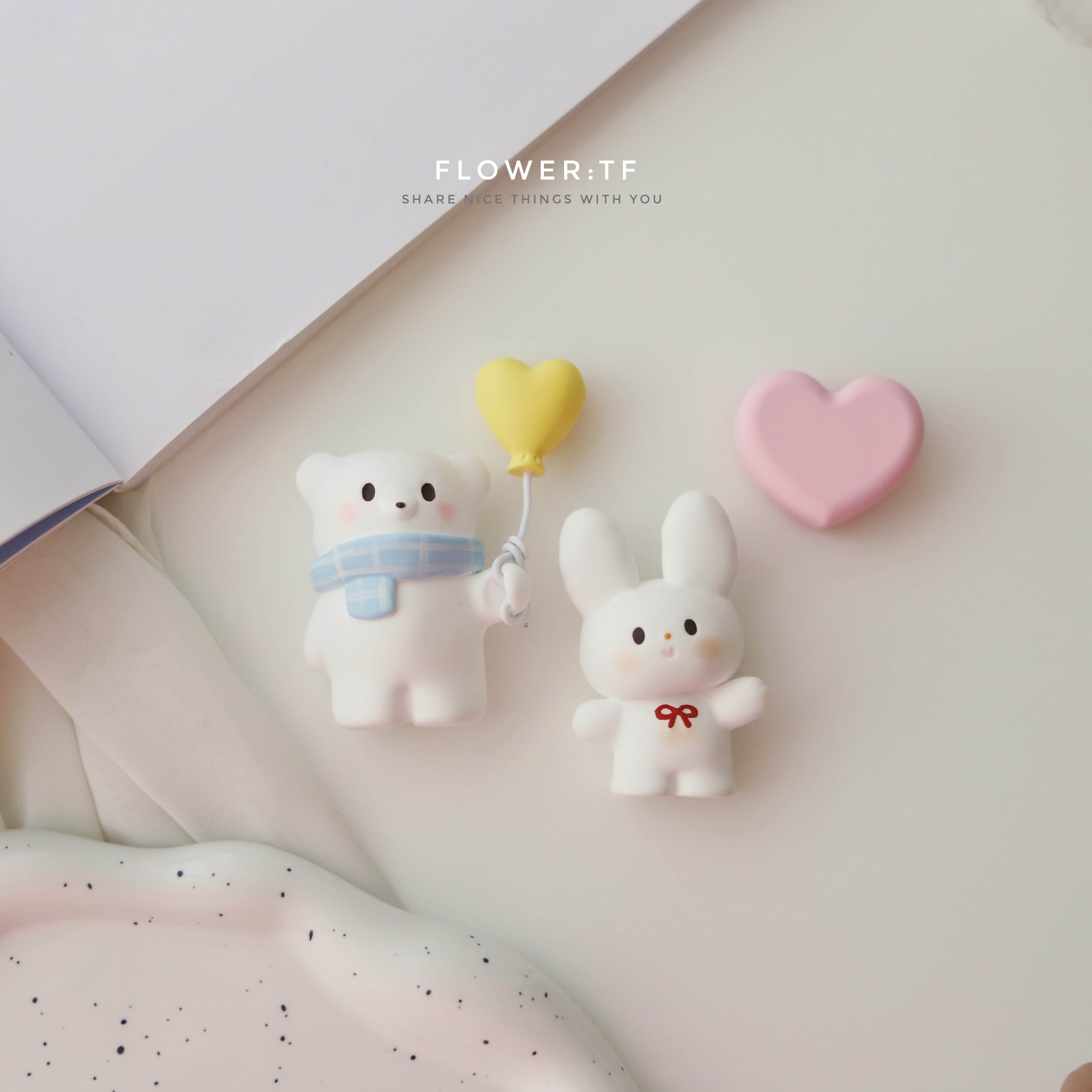 Mercedes-Benz BMW car aromatherapy diffuser stone car air outlet aromatherapy new car interior decoration gift Tesla gift