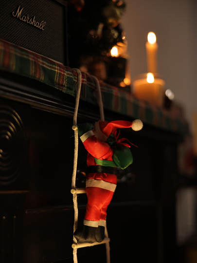 Christmas Decoration Atmosphere Arrangement Hanging Ornaments Santa Claus Climbing Rope Toy Home Living Room Scene Creative Decorations