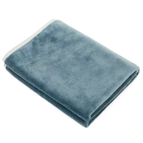 Быстросохнущее большое банное полотенце, хорошо впитывает воду