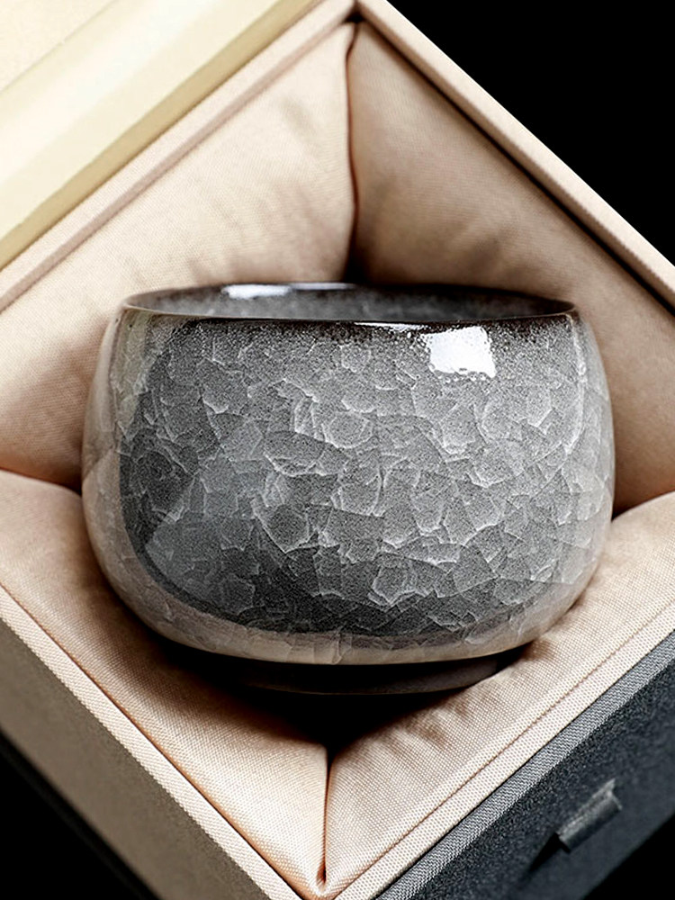 Black Ice Flower Master Cup Single Cup Openwork Tea Cup High-End Kung Fu Ceramic Personal Tea Drinking Cup Specialty Tea Cup