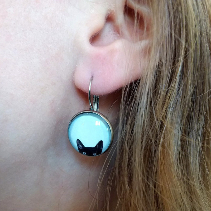 3E3C Creative Black Cat Glow-in-the-Dark Gem Earrings | Unique Luminous Statement Jewelry for Women