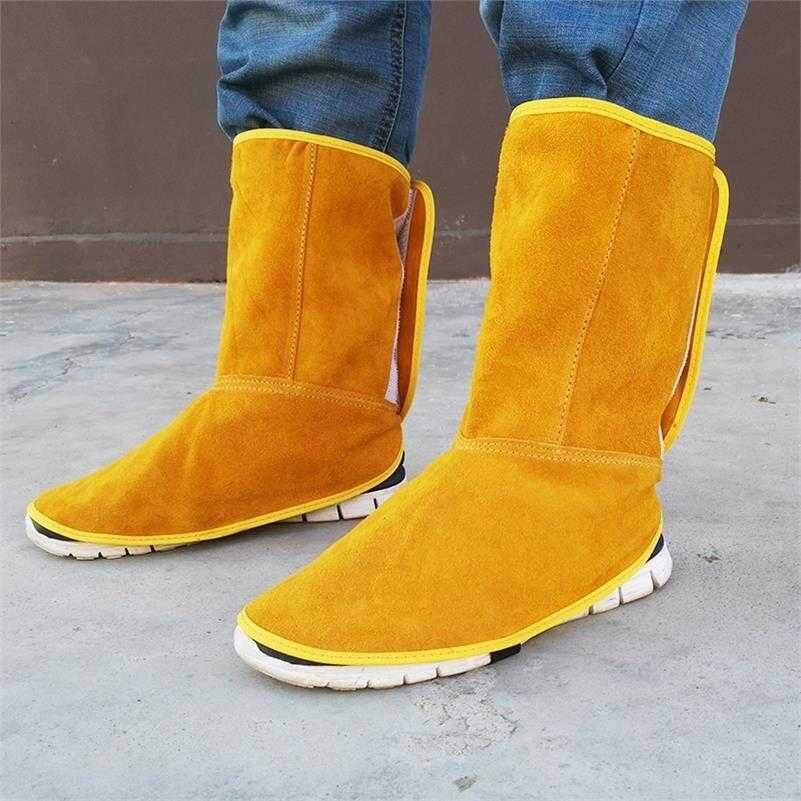 Protective foot cover Enlarged Foot Cover Shoes Cover Home Welds Protection Equipped With Legs Welding Feet Cover Flame Retardant Insulation Protective Feet